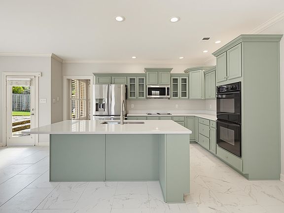 4th image of 1817 Liles Ln