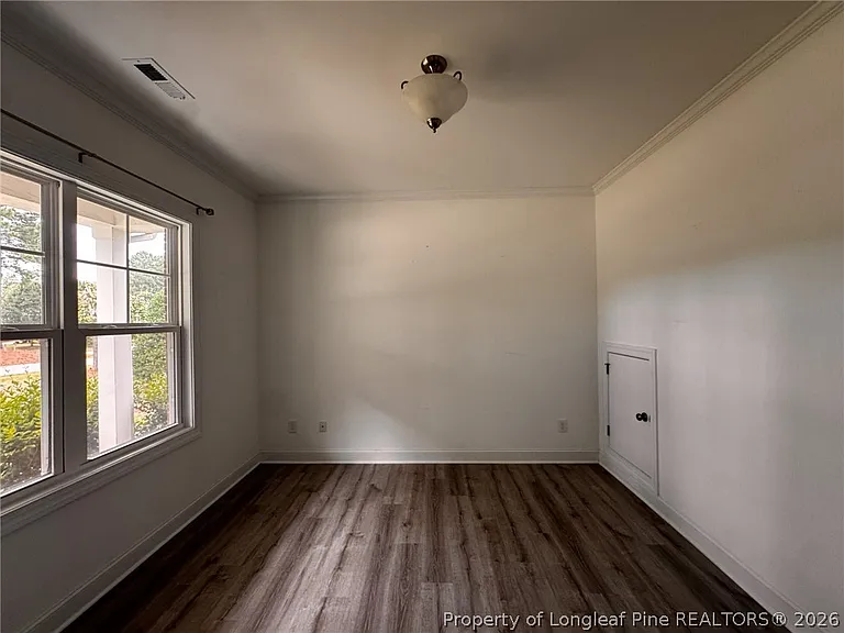 36 Micahs Way N — Photo 4