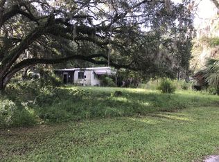 323 S Schmidt Ave, Inverness, FL 34450