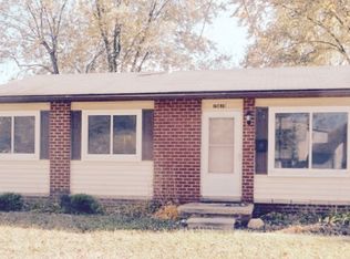 15619 Harriet St, Romulus, MI 48174