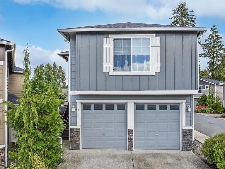 2111 147th Pl SW — Photo 1