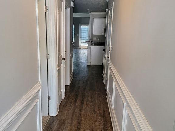 2nd image of 638 Vista Dr