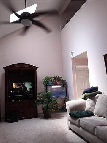 2nd image of 1106 Mary Evelyn Ct