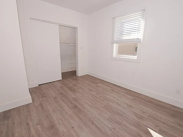 34 Hilliard Avenue image 25 of 33