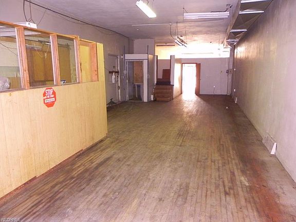 5th image of 784 E 185th St