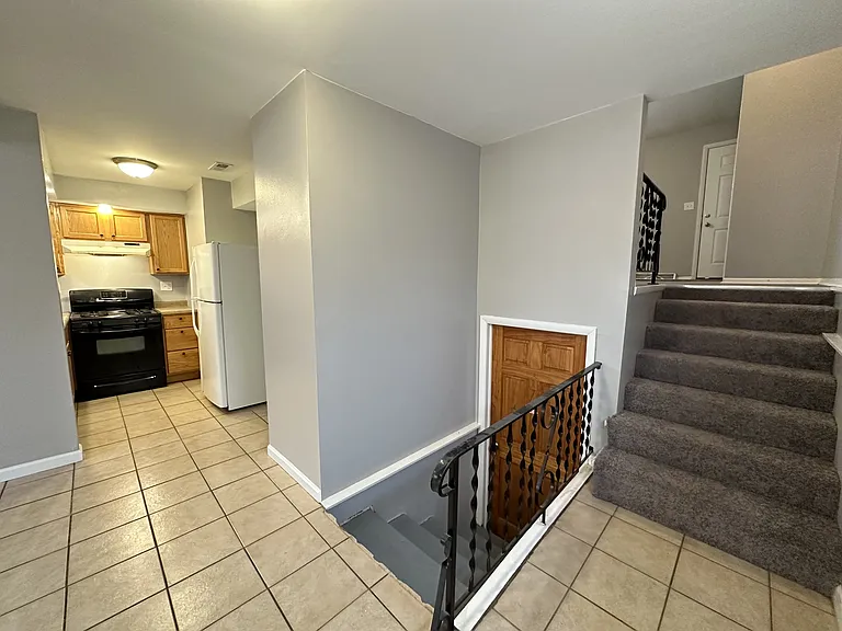 4208 Middlebury Ave #1 — Photo 12