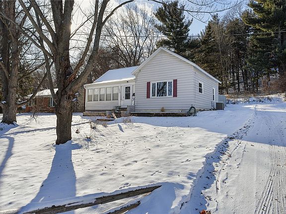 3rd image of 1528 11th Street