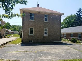 1814 Rural St, Rockford, IL 61107