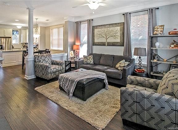 3rd image of 188 Welton Way