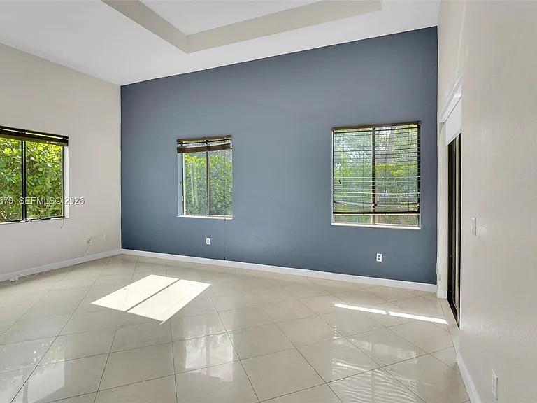 18861 SW 77th Ct — Photo 17