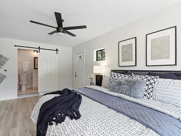 4721 W Wisconsin Ave — Photo 15