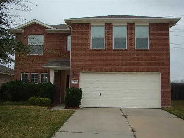 13806 Bonnetbriar Ln, Sugar Land, TX 77498