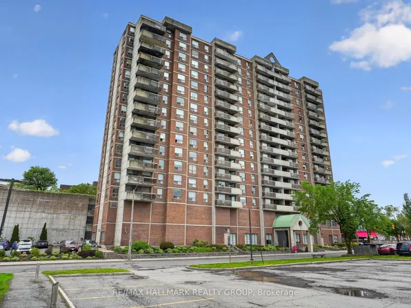 200 Lafontaine Ave #1510, Ottawa, ON K1L 8K8