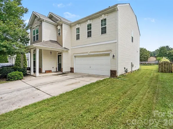 3604 Exbury Gardens Dr, Waxhaw, NC 28173