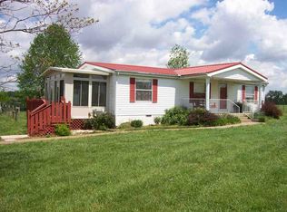 135 Traughber Rd, Adairville, KY 42202