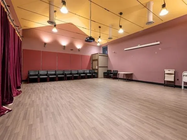 187 Wayne Street image 26 of 37