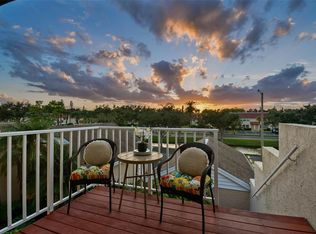 6465 99th Way N APT 17A, Seminole, FL 33708