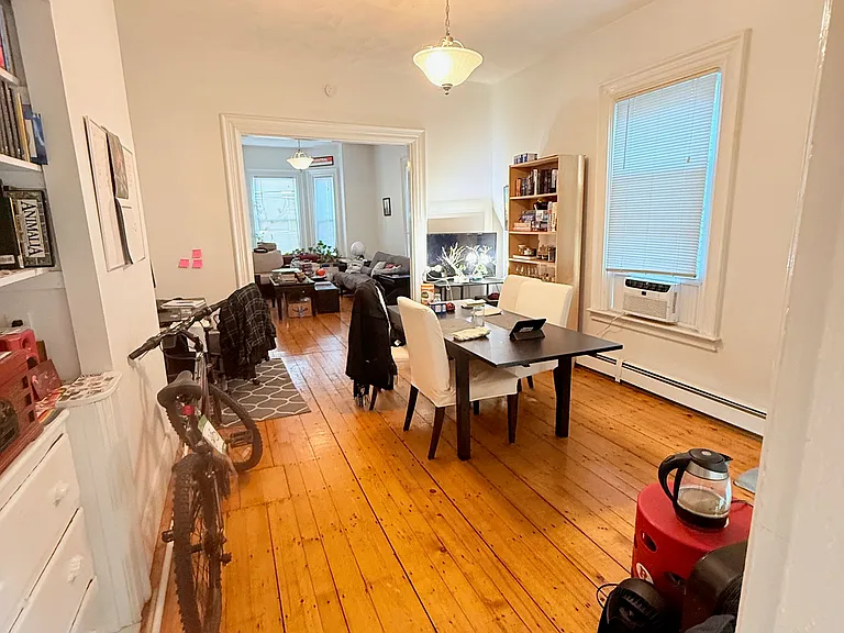 97 Inman St #1 — Photo 2