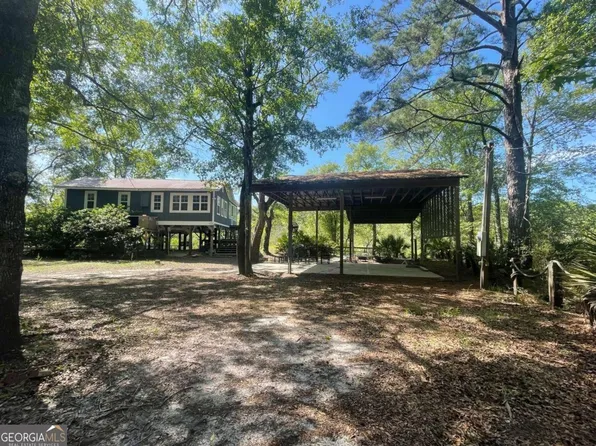 750 Warners Lndg, Hortense, GA 31543