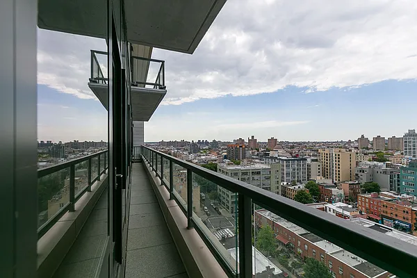 Rented by Nooklyn NYC LLC | media 100