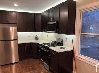 1035 W 112th St, Chicago, IL 60643