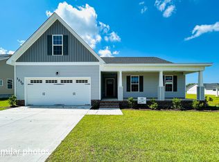 1230 Inner Banks Ln, Jacksonville, NC 28546
