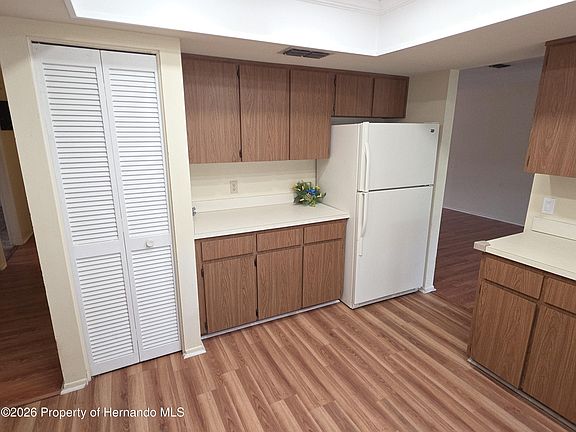 4th image of 6264 Darien Way