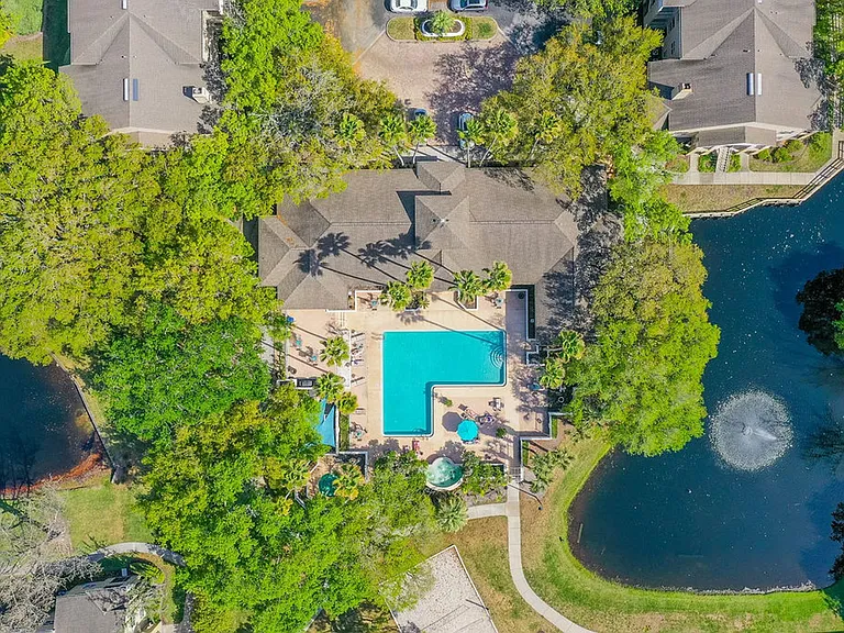 19 Arbor Club Dr #211 — Photo 29
