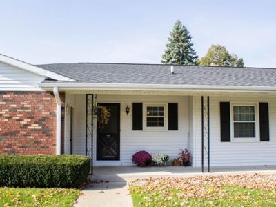 7448 Pinegrove Dr, Jenison, MI, 49428