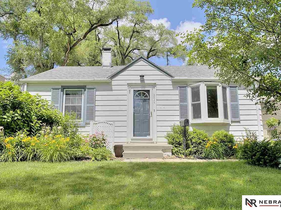 1st image of 5834 Oak St
