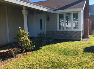 27574 Falling Star Ln, Santa Clarita, CA 91350