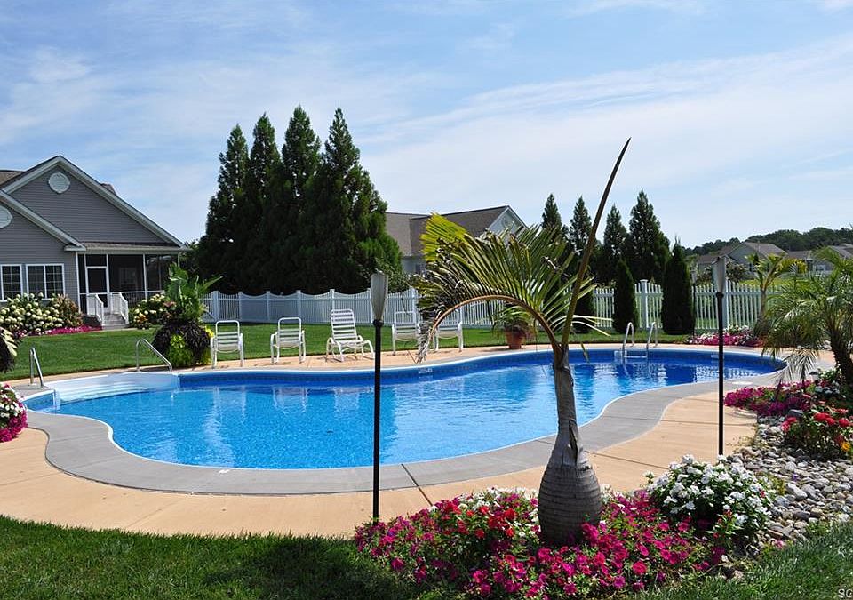 1st image of 29043 Winding River Ct
