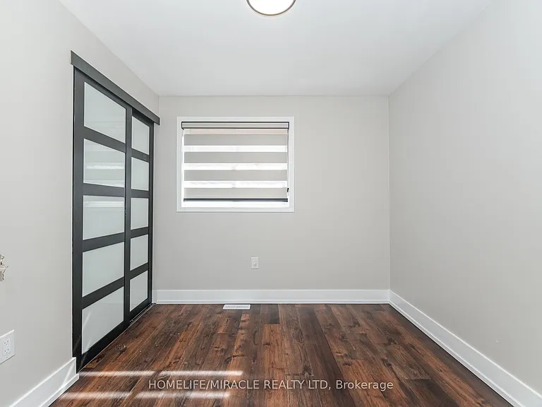340 Dunsmore Ln — Photo 24