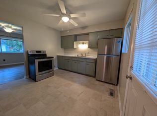 1296 & 1298 Sparhawk Ave #A, Akron, OH 44305
