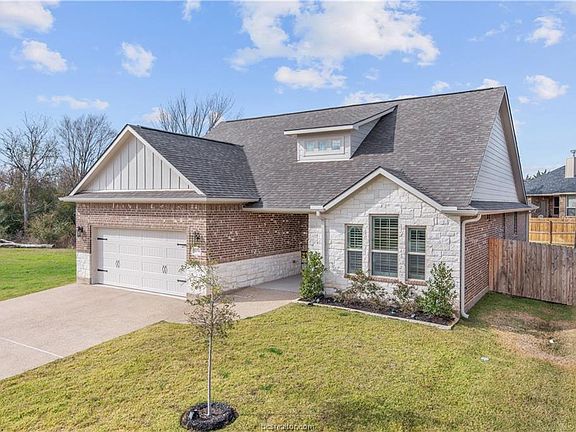 2nd image of 3054 Peterson Cir