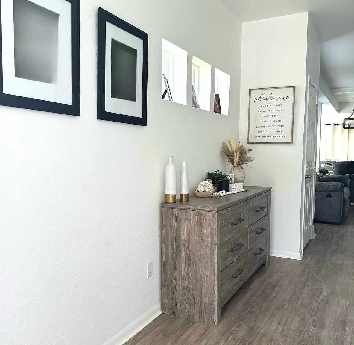 3 bed, 2.5 bath, 1658 sqft, $1,660 — Photo 2
