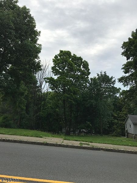 2nd image of 155 W Main St