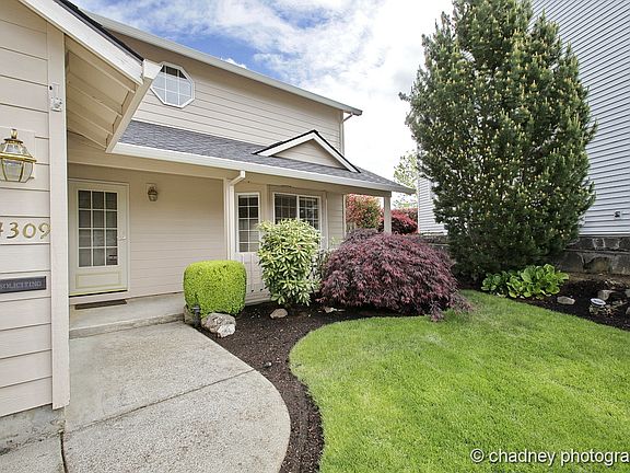 3rd image of 14309 SW Windsong Ct