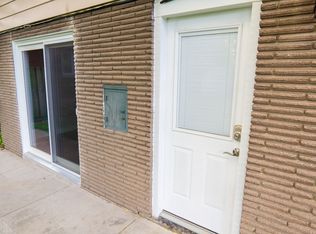 16 Armour Dr #C, Welland, ON L3C 2N8