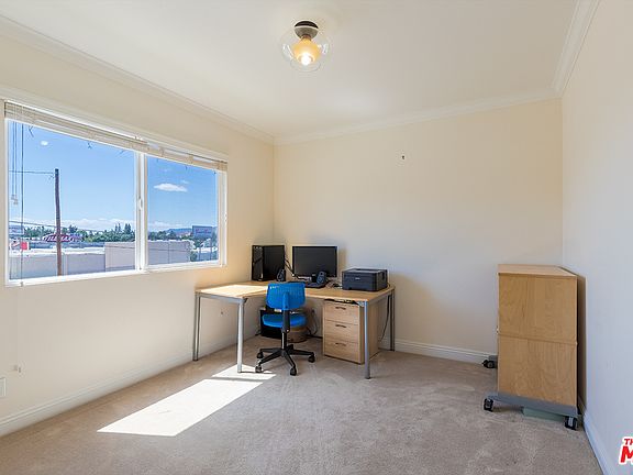 3rd image of 10440 Quill Ave APT 102