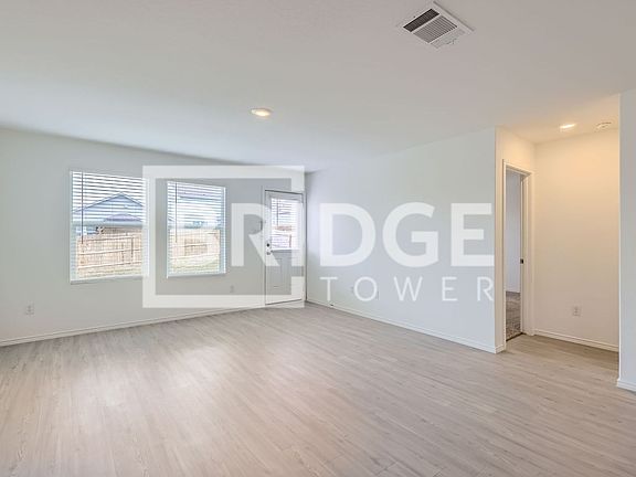 3rd image of 5326 Hornbeck Hts