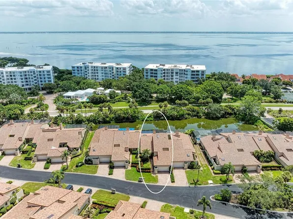 2350 Harbour Oaks Dr, Longboat Key, FL 34228