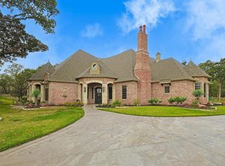 104 Burghley Ct, Bartonville, TX 76226