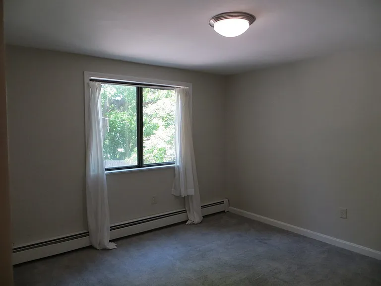 49 Parker Ave #8 — Photo 10
