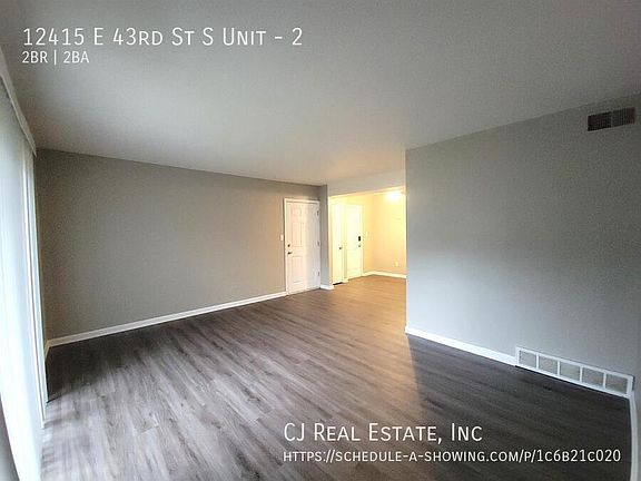 4th image of 12415 E 43rd St S APT 2