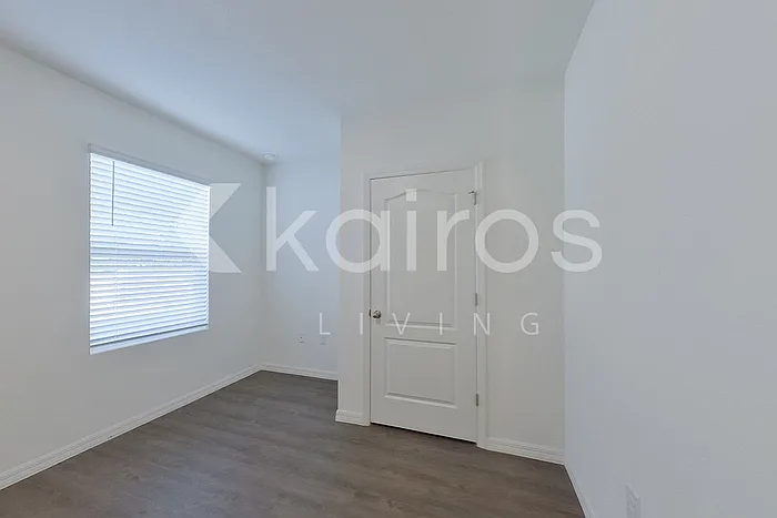 31914 Katelin Cir — Photo 8