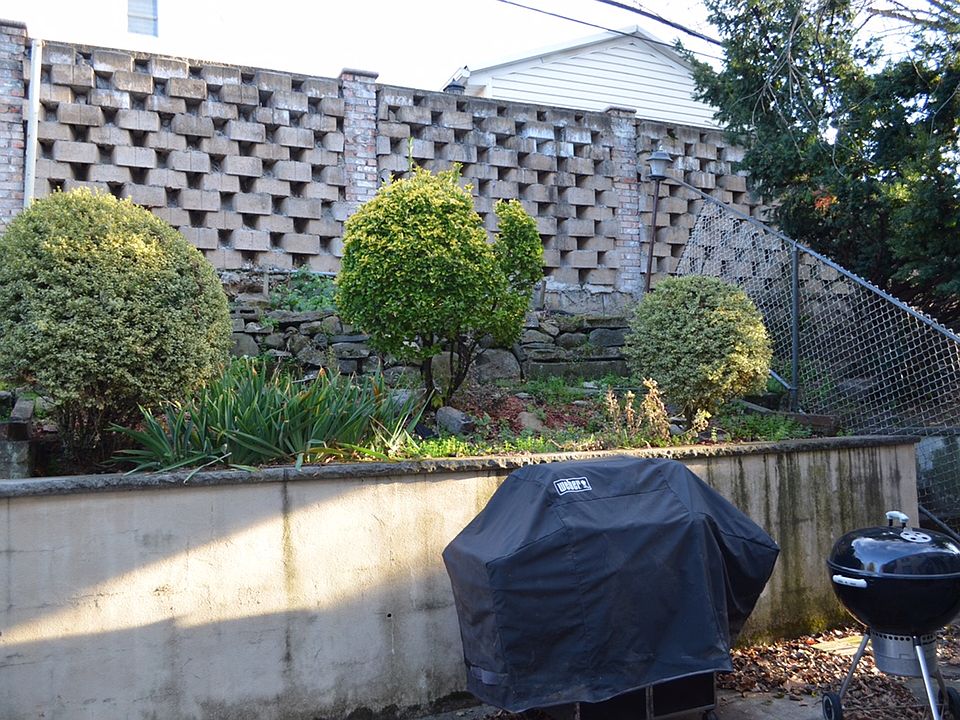 2nd image of 8815 14th Ave