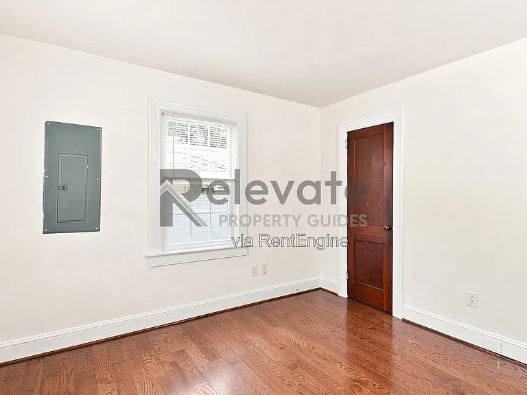 400 Dupuy Ave — Photo 12