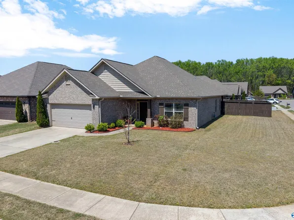 121 Sherwin Ave, Huntsville, AL 35806