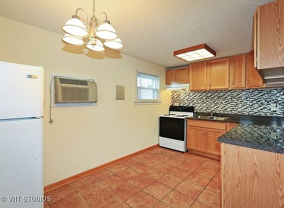4th image of 9503 Kelvin Ln APT 2441